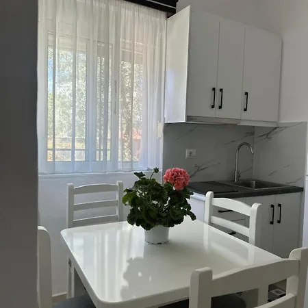 Kreku Appartement Saranda