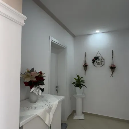 Kreku Apartment *